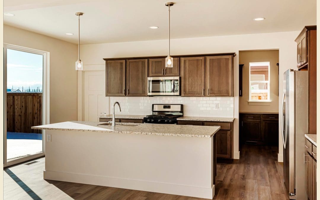 Enjoying Island Life: Granite, Quartz, or Marble?